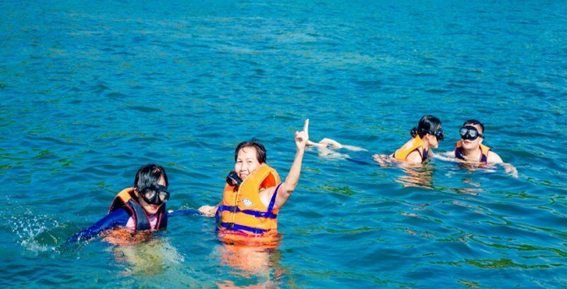 #tourdaophuquoc #lanngamsanho #snorkering