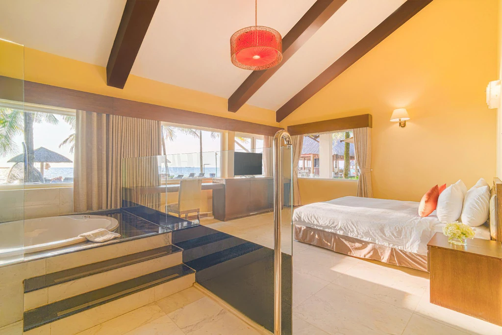 #famianaresortandspa #khachsanphuquoc #phuquoc #johnlee